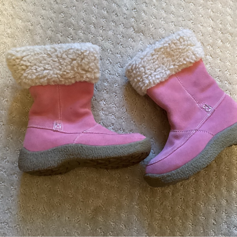 Pink Winter Boots with Faux Fur